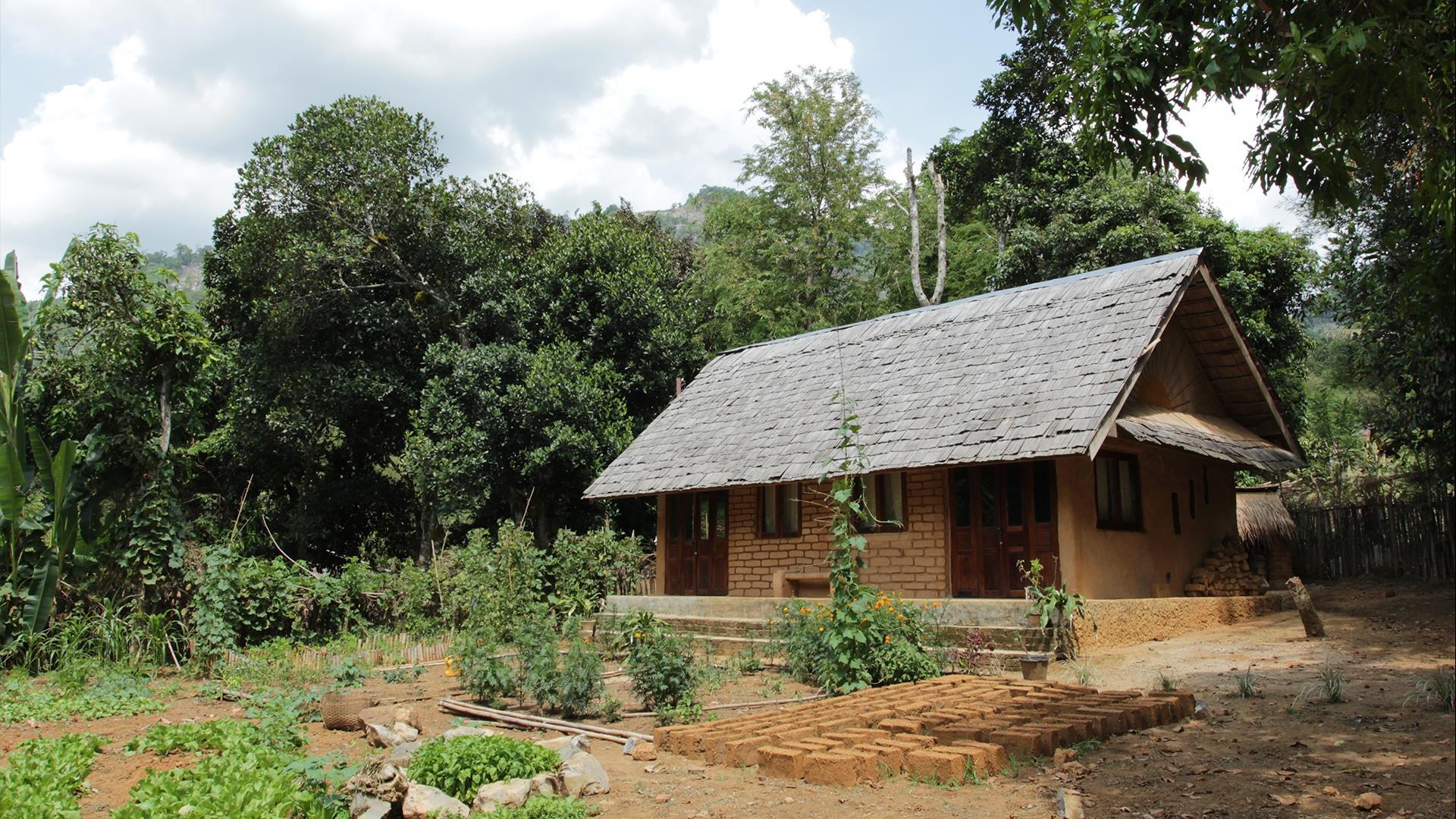 Laos, Luang Prabang – Nong Khiaw: The 100 Waterfalls Trek, Homestay, and Kayaking the Nam Ou River - 3 Days | Adventure: Luang Prabang to Nong Khiaw and Back 