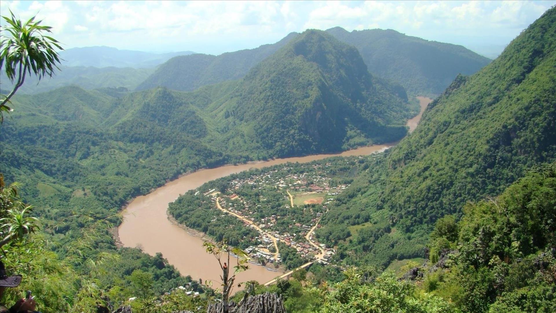 Laos, Luang Prabang – Nong Khiaw: Bike, Trek, Kayak, Caves, Waterfall, Hilltribe, & River Explorer - 5 Days | Ultimate Active Northern Laos Adventure Laos, Luang Prabang – Nong Khiaw: Bike, Trek, Kayak, Caves, Waterfall, Hilltribe, & River Explorer - 5 Days | Ultimate Active Northern Laos Adventure