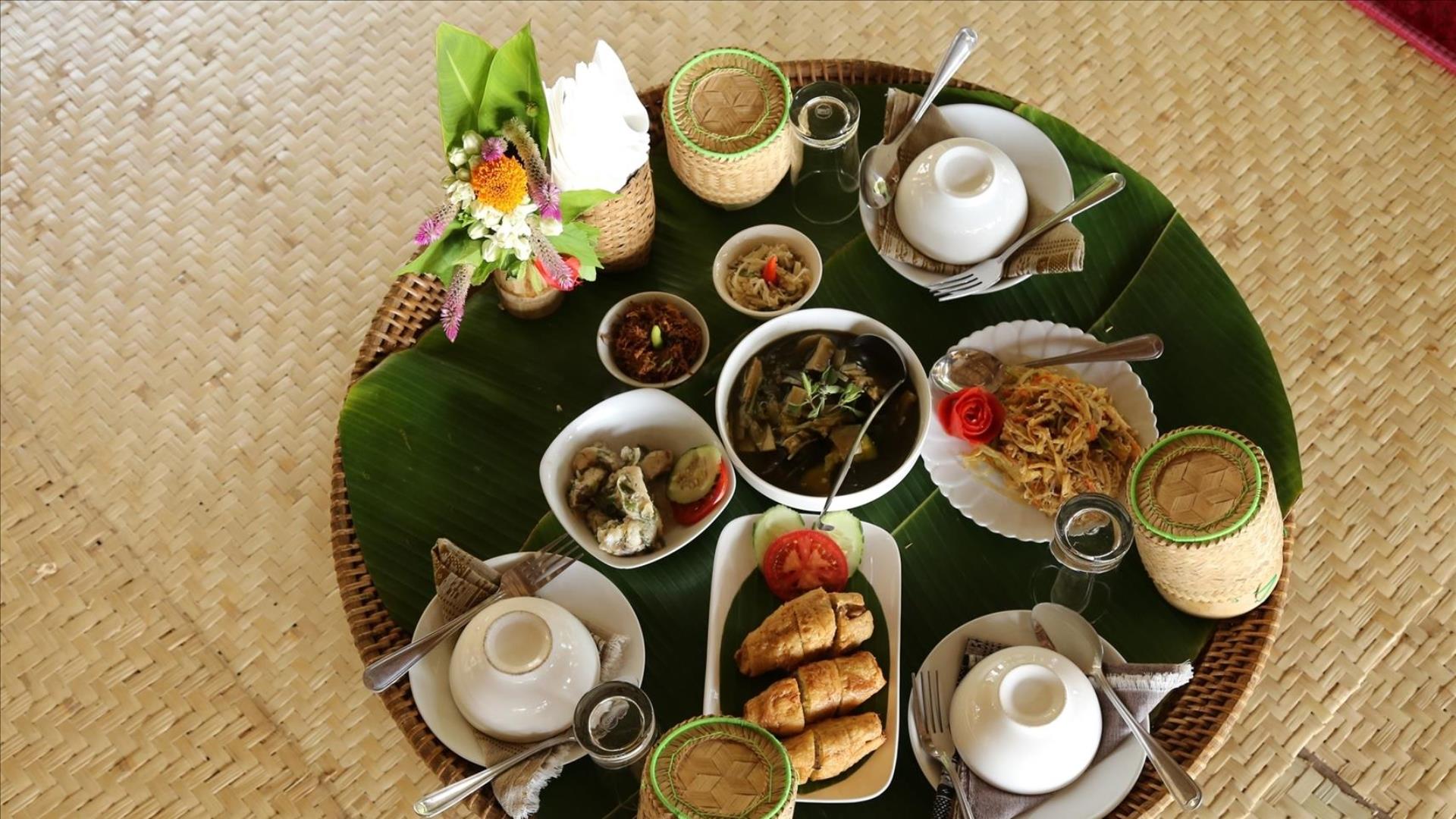 Laos, Luang Prabang : Bamboo Experience & Cooking class - Half-Day | The most fun cultural exerience you will have in Luang Prabang