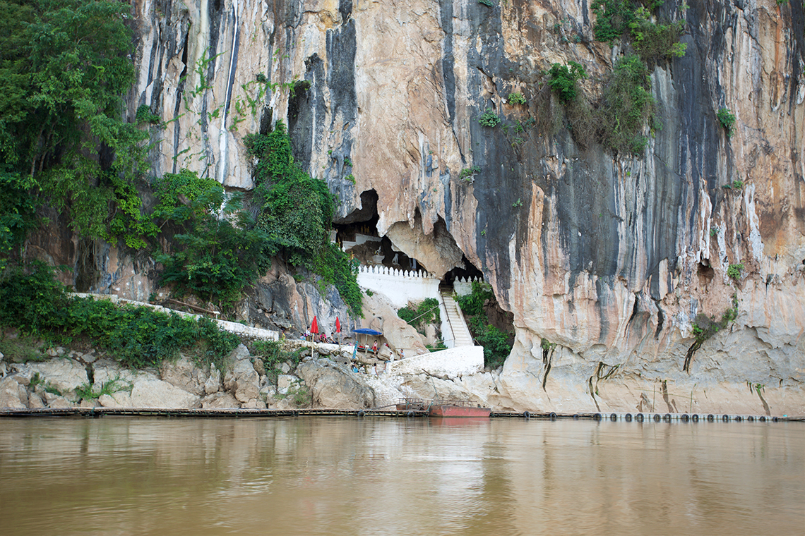 Pak Ou Cave Visit